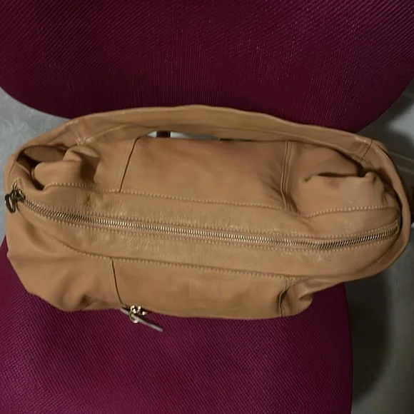 See by Chloe tan Ring Around hobo lambskin shoulder bag. VGUC, dustbag included - Picture 10 of 15